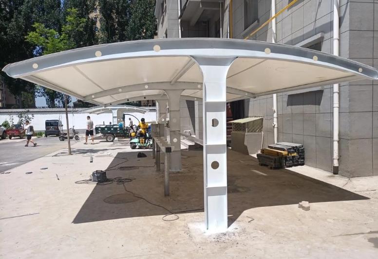 PC耐力板厂家如何做品牌设计